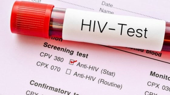 “INSIEME CONTRO L’AIDS E L’EPATITE” VENERDÌ 11 E SABATO 12 GIUGNO TEST HIV E HCV GRATUITI E ANONIMI